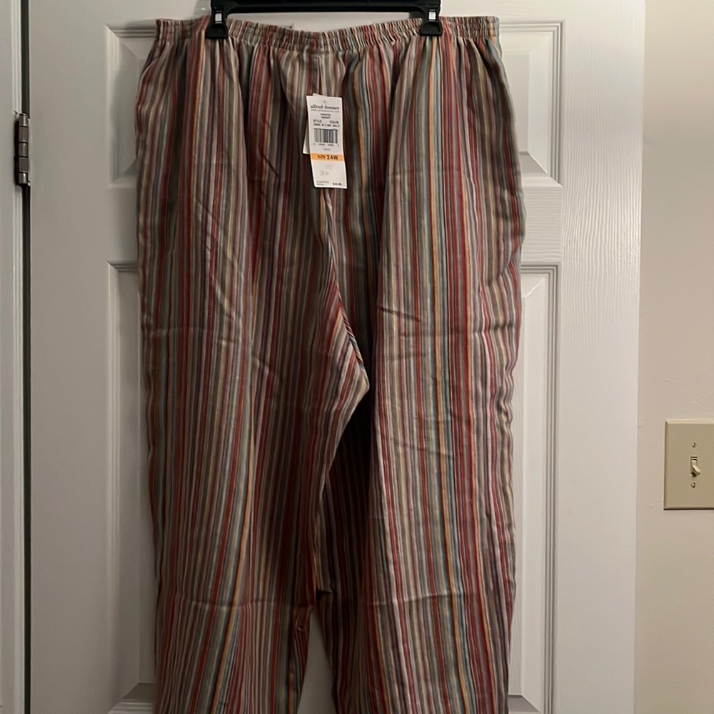 Alfred Dunner striped capri